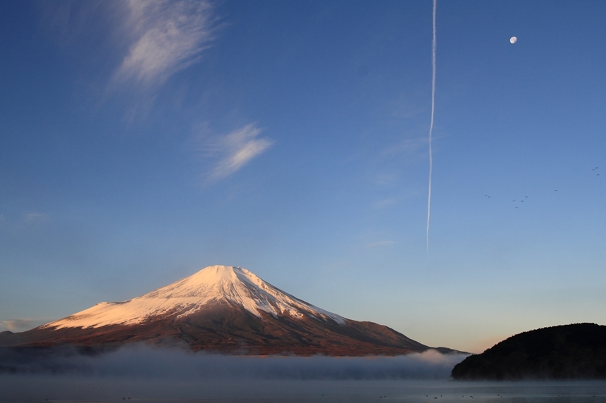 山中湖からの富士