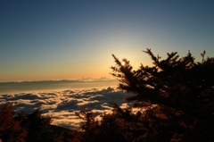 夕日に染まる雲海3