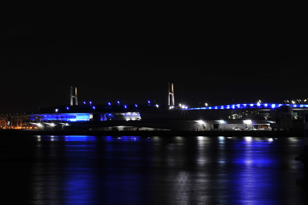 BLUELIGHT　YOKOHAMA
