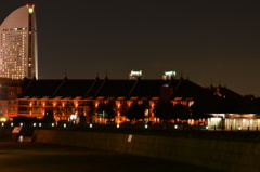 横浜３