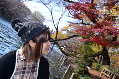 紅葉の下で１