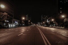 weining road at night