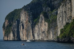 the sheer cliff of phi phi 04