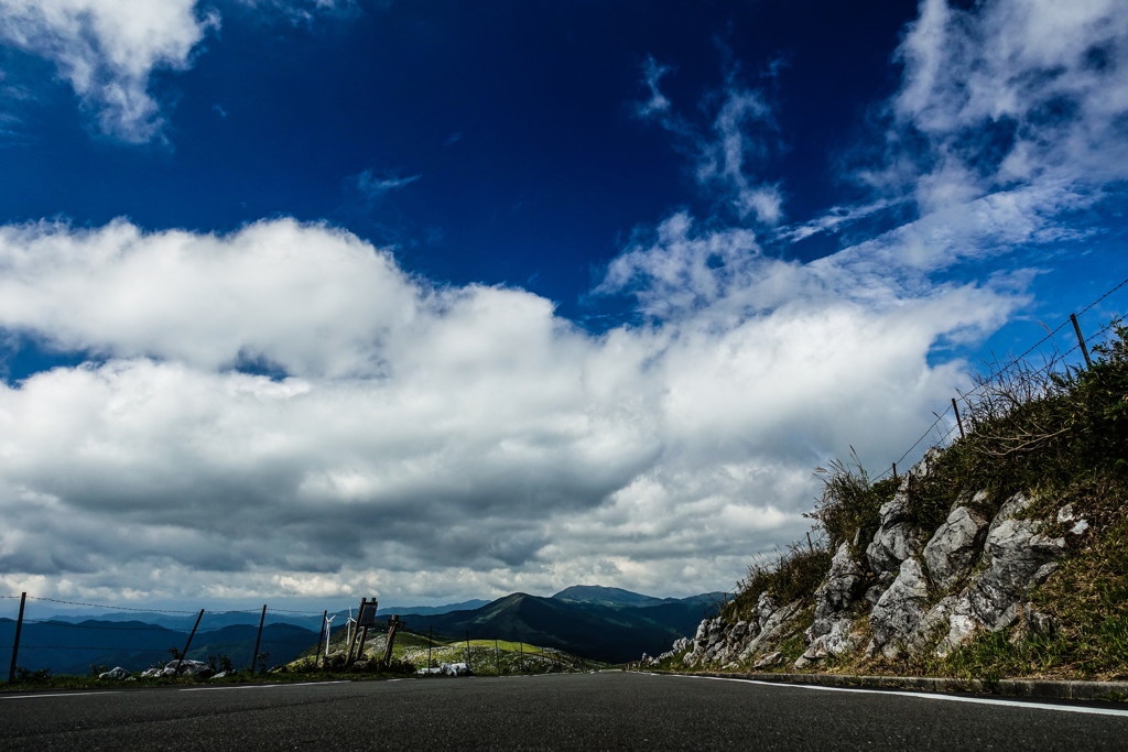 blue sky of the highland