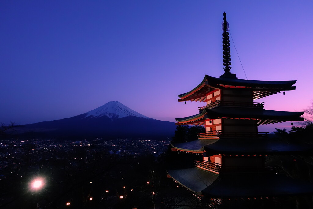 sunset at arakurayama sengen park