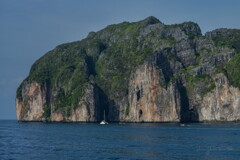 the sheer cliff of phi phi 03