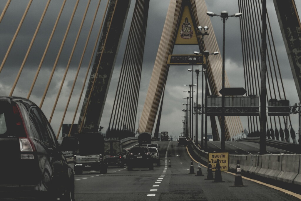 bhumibol 1 bridge