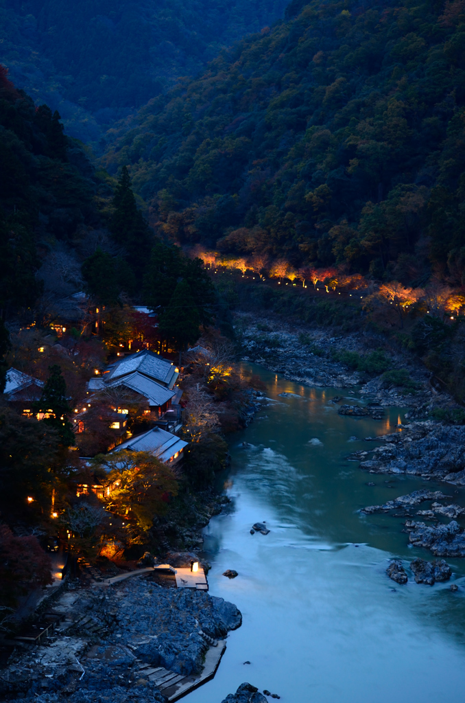 晩秋の嵐山