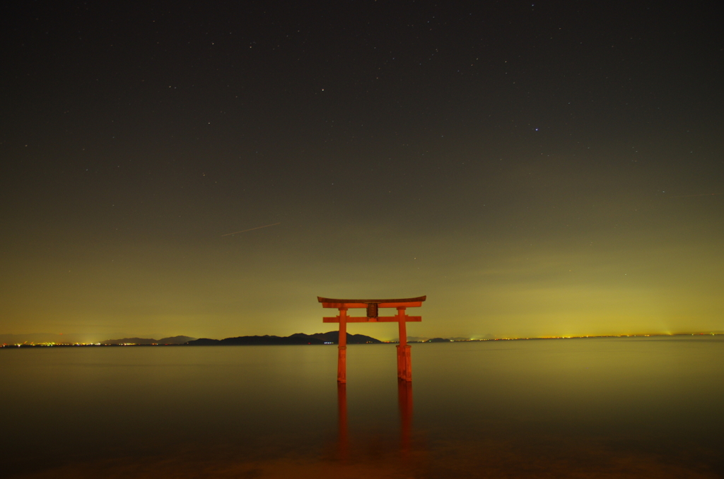 白鬚神社の鳥居