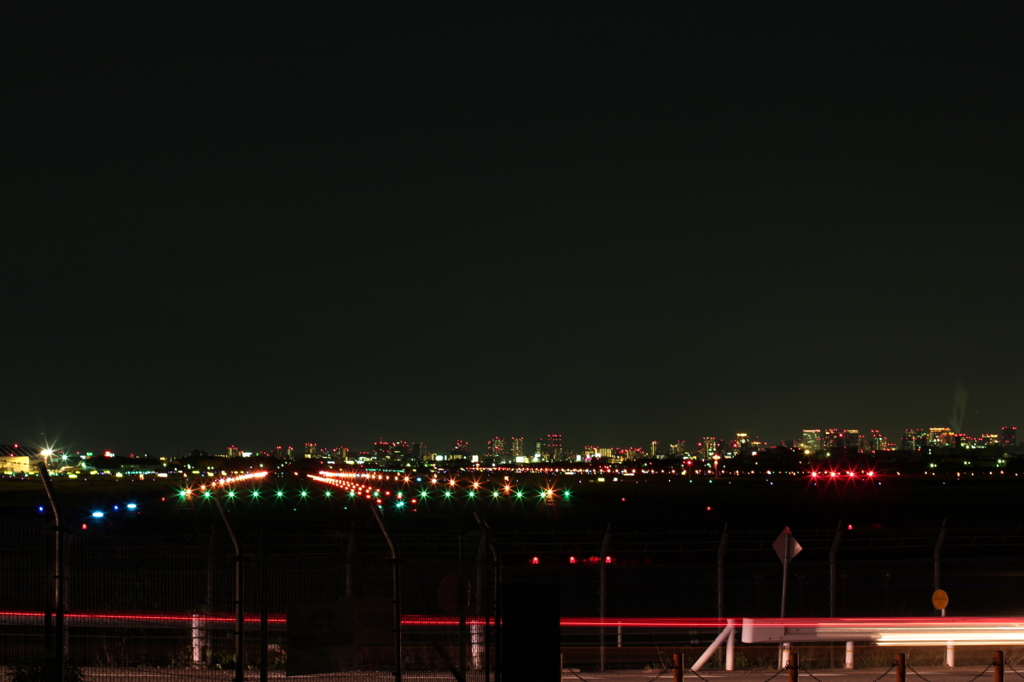 伊丹空港の夜景