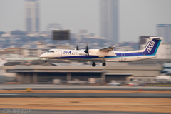 ITAMI　DHC8‐Q400　着陸③