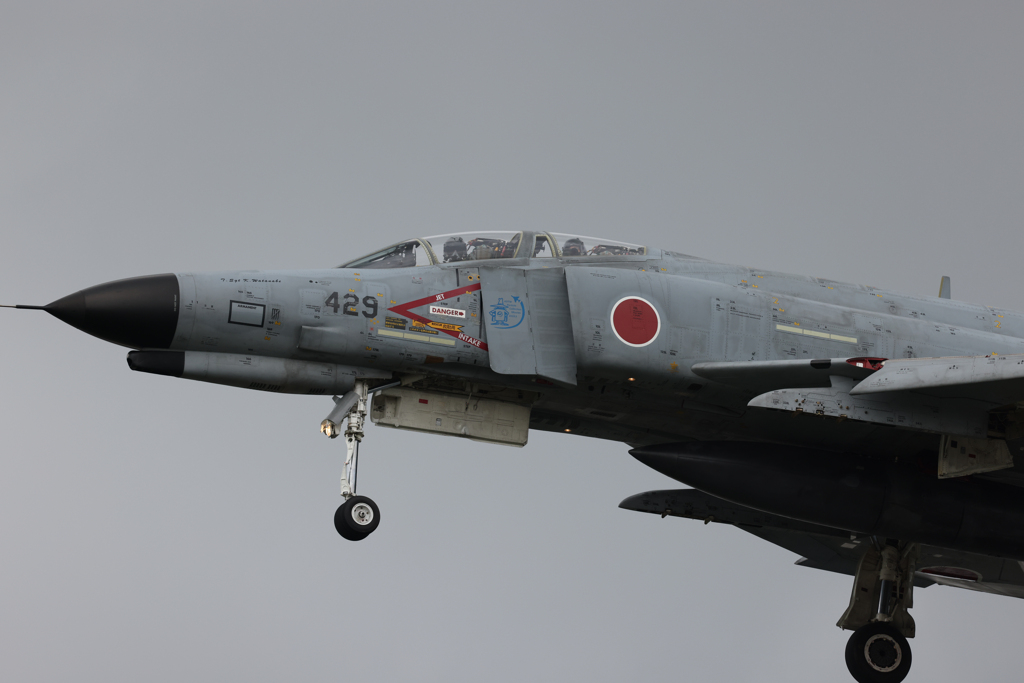 R5の真実　①　Jpeg