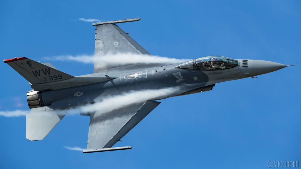 F16 USAF ①