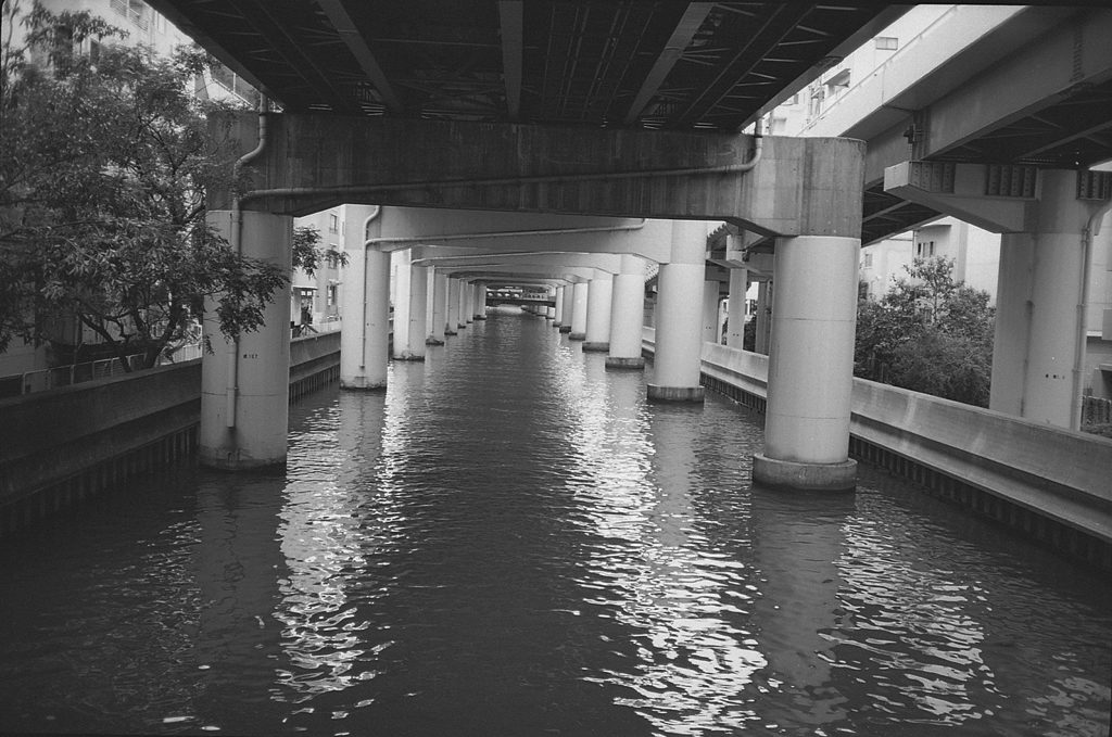 東横堀川