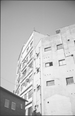 湾曲ビル～裏～