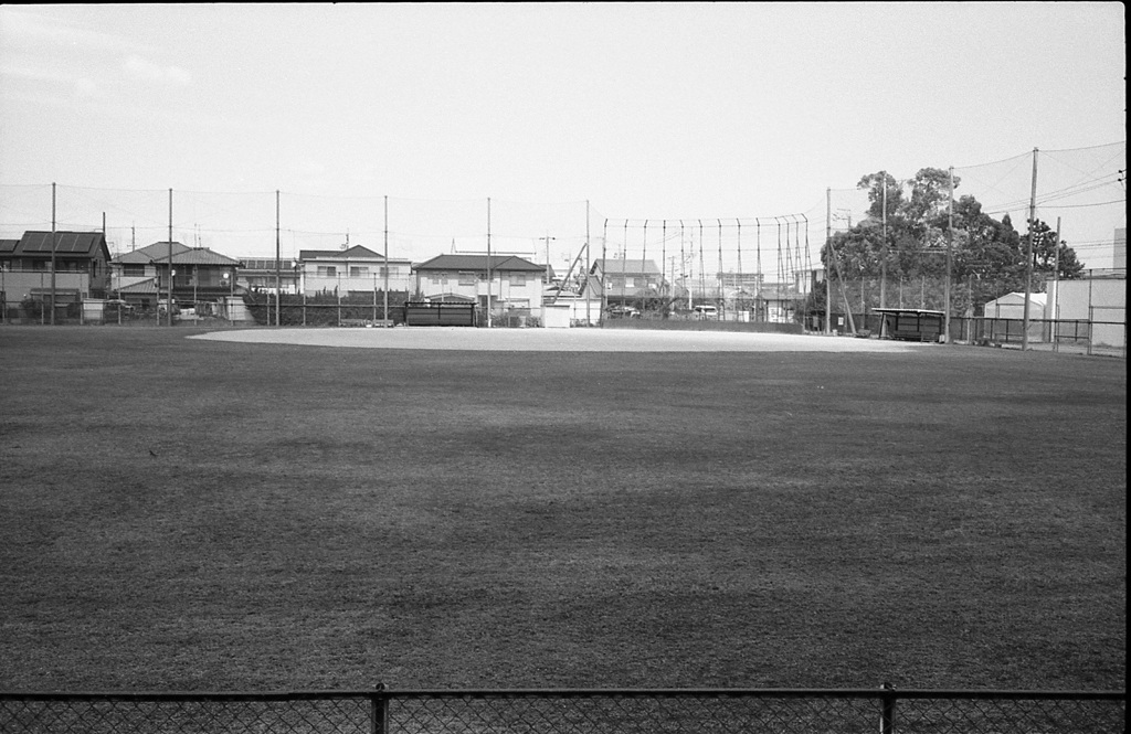 誰もいないグランド