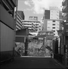 トビラ
