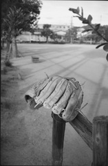 待てど暮らせど