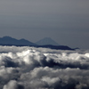 雲海に浮かぶ心の山