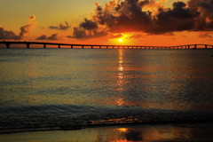 いざ！　光の道が途切れぬうちに