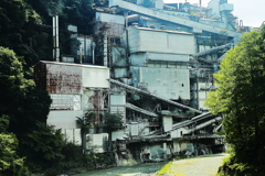 山谷間の要塞