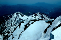 勲章　雪壁のトレース