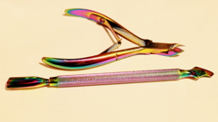 虹色のステンレス　　現代青年事情　