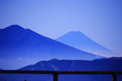 地球は青い星