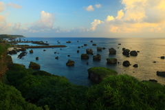 ゴロ　ゴロ　ゴロ