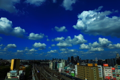 夏　再来か？　　１０月の空