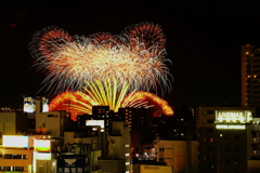 家から　花火