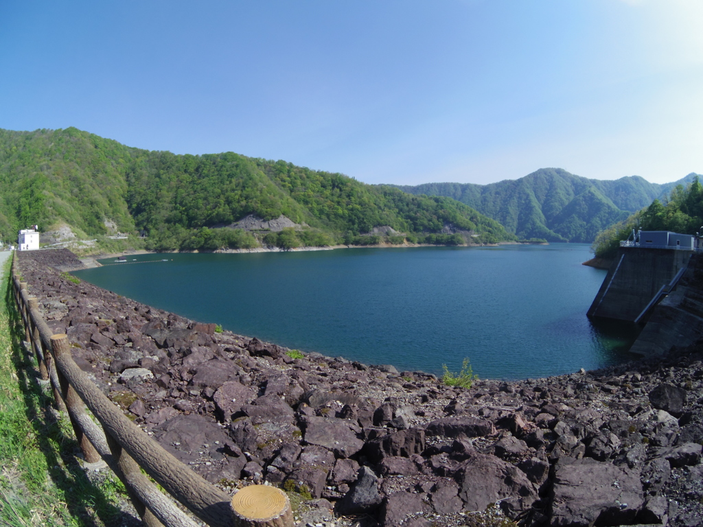 九頭竜湖