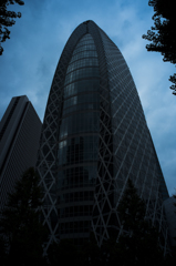 異様