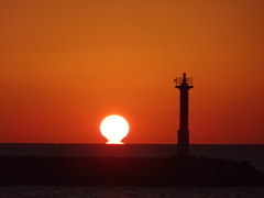 初！だるま夕日