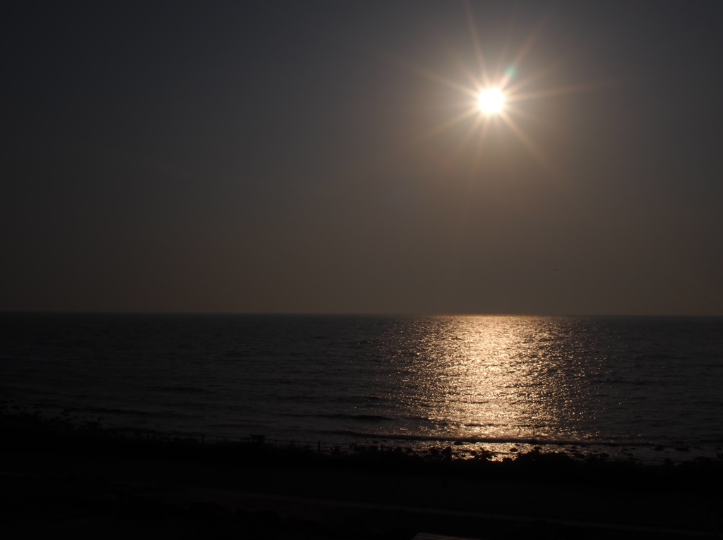 夕日