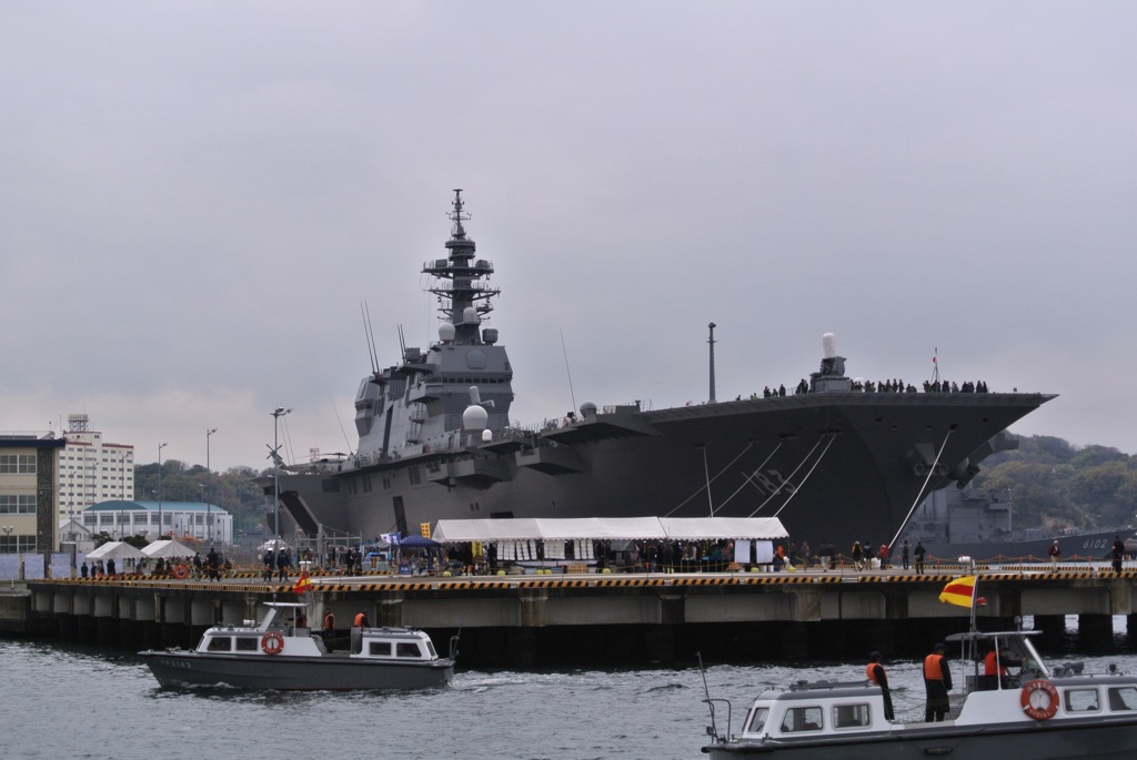護衛艦いずも 乗艦…１