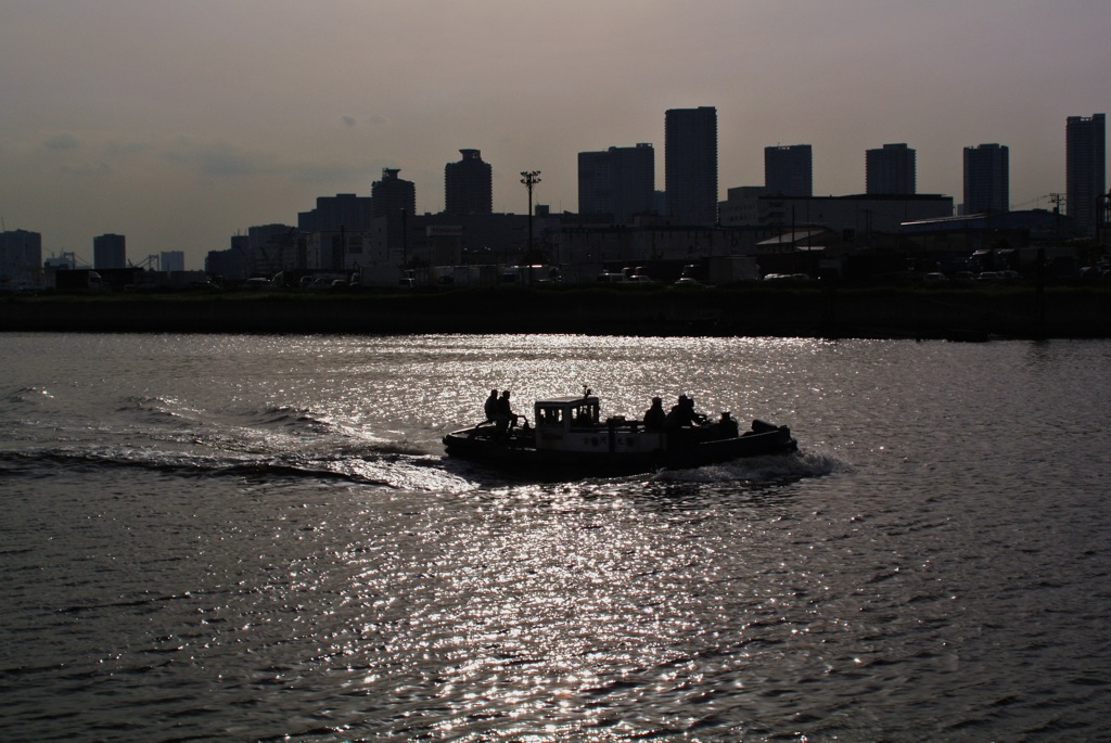 東京湾・木場…