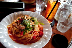 小エビとトマトソースのパスタ
