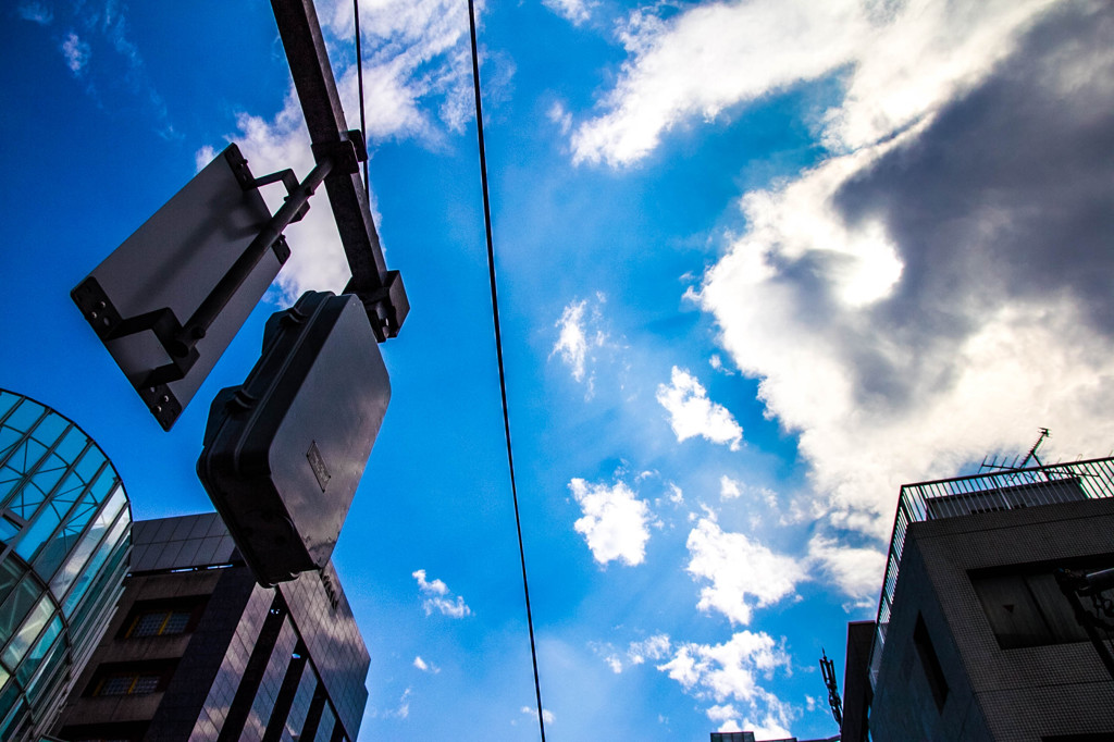 信号機と空