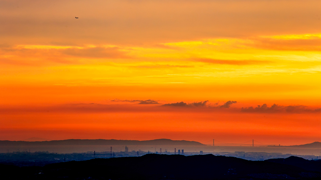 奈良から瀬戸内海の夕焼け