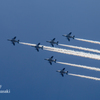 空を翔る