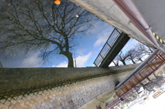 アナザー・ワールド？