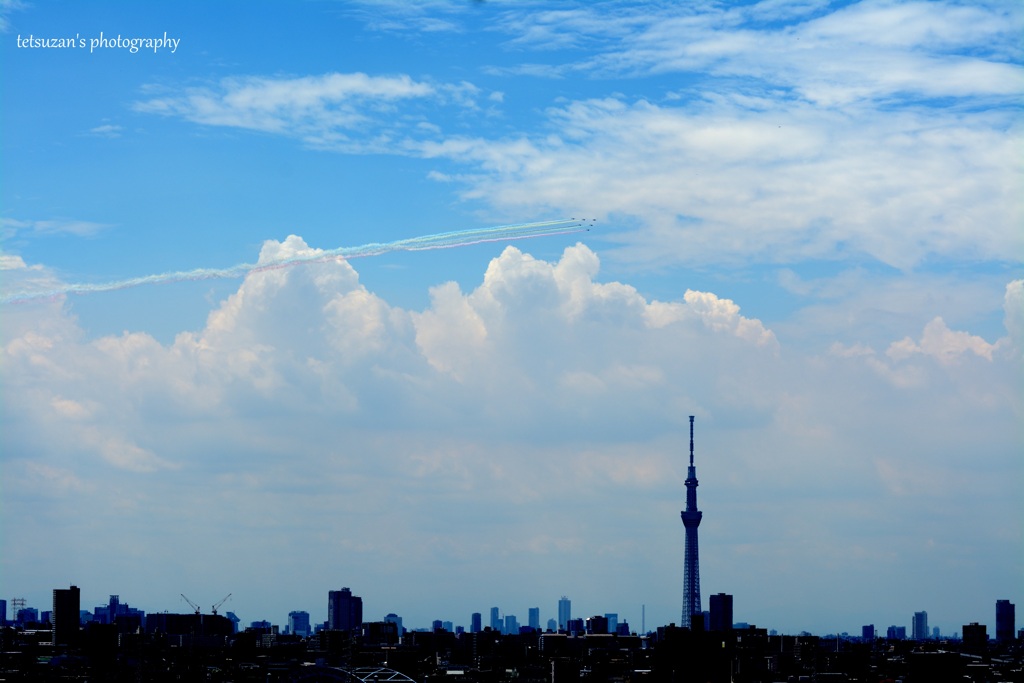 東京の夏空にブルーインパルス！来たー！＾＾