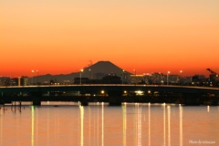 今井橋の夕景Ⅴ：茜色の空
