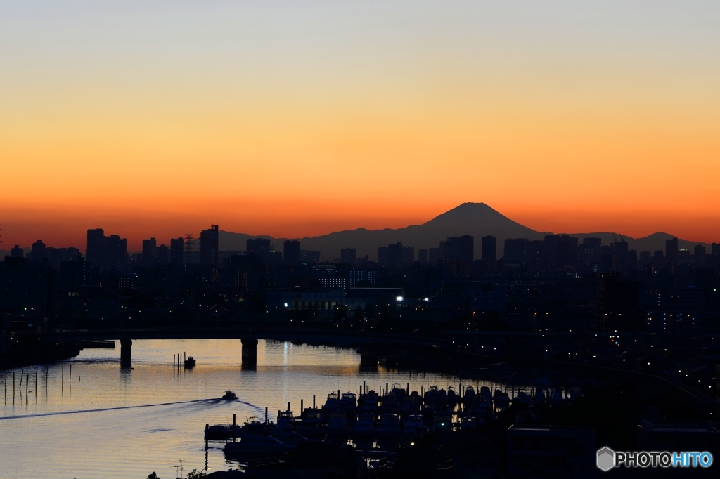 釣瓶落としの夕景