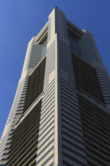 ランドマークタワー2