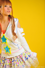 yellow