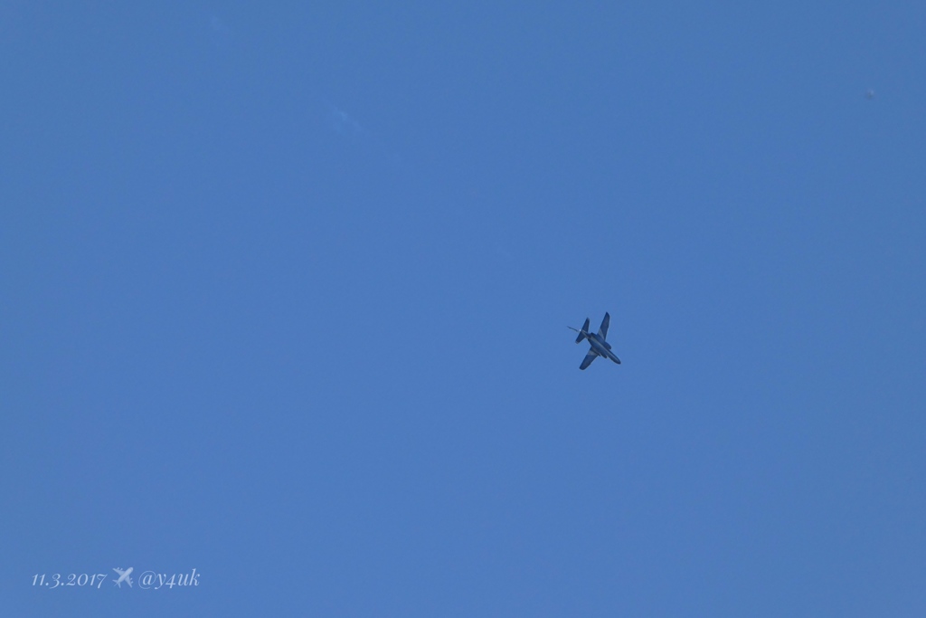 13:46ブルーインパルスと青空、ひとりきり〜All Blue