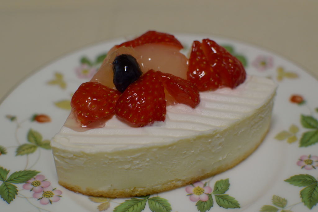苺と洋梨のカマンベールチーズケーキ By ５０１ Id 写真共有サイト Photohito