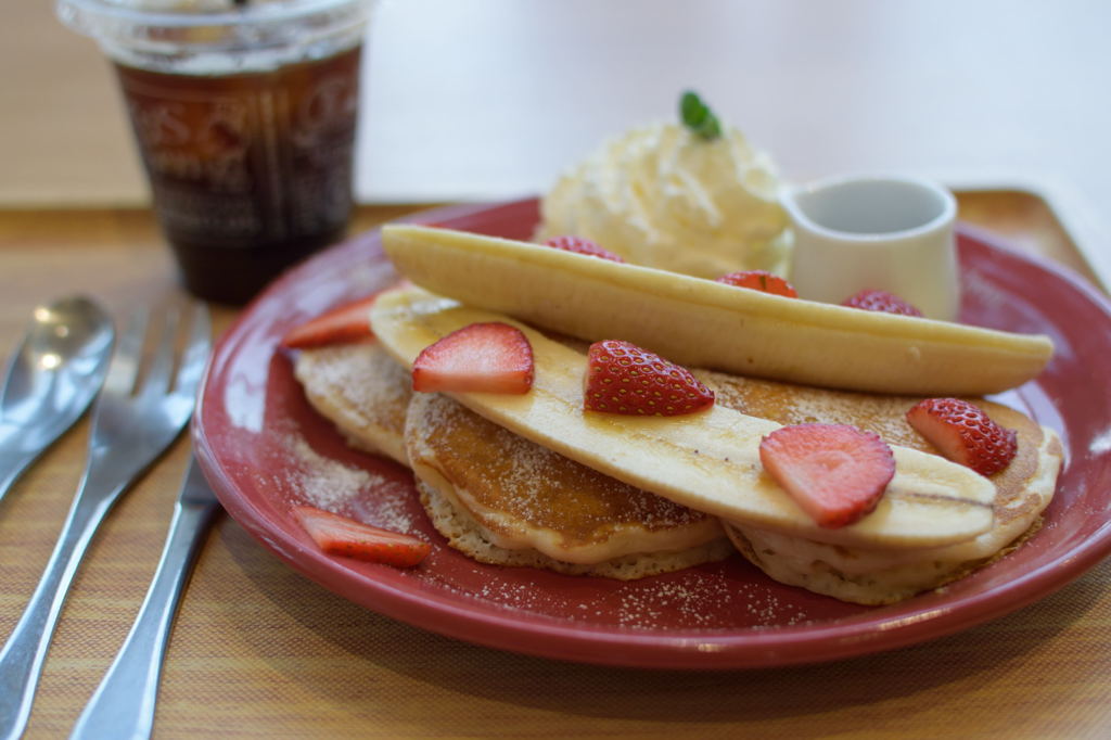 ストロベリーバナナパンケーキホイップ